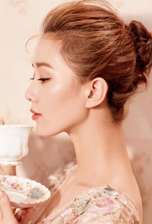 ����Ů����������ͷ�� Ů������ʱ����������