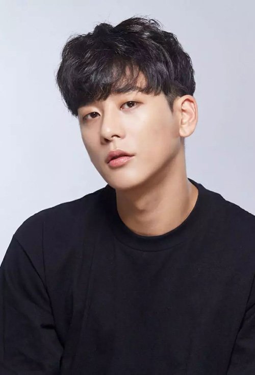 ���켫�������������̷�ͼƬ ����ƫ��ͷ���������˧��