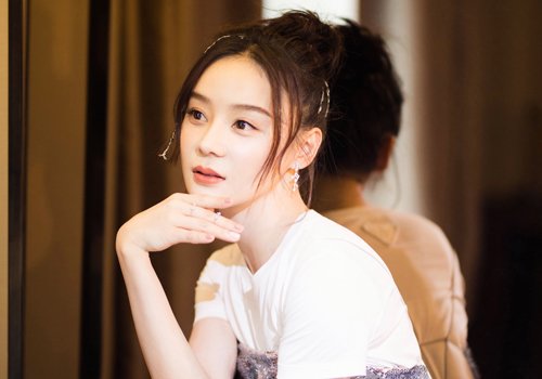 ����Ů���ʺ���ʲôͷ�� �ÿ����յ����������ô���Ů������һ��