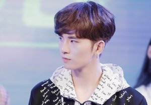 ������Ģ��ͷ�̷���̫��ͳ�ˣ� ����ʱ��Ԫ�ص�Ģ��ͷ�Ų���ʱ