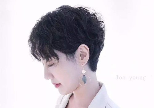 ϲ���������ҲҪ���ܳ���С�Ķ̷� �ʺϴ������Ů���̷���Ʒ��