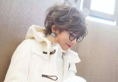 ϲ���������ҲҪ���ܳ���С�Ķ̷� �ʺϴ������Ů���̷���Ʒ��