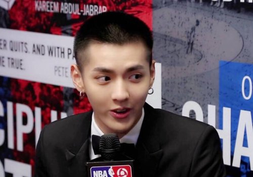 С������Բ�緢�����ෲ������һ �����������Ϳ��Գ������ෲͬ���ͷ