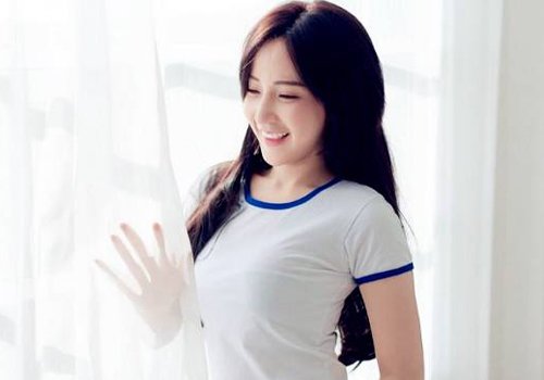 ������Ů���ʺ�ʲô���� Ӱ��ͷ�����۵���������Ҫ���ڵ�һλ