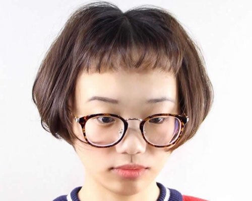 剪错一次刘海难看仨月 现在流行什么刘海对脸型有点数