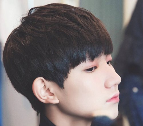 2021潮流男生发型从学生开始 学生时代你的发型就是可刊登那种