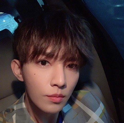 头发多且犯懒男生想帅也行 get最新款男生易打理短发轻松做男神