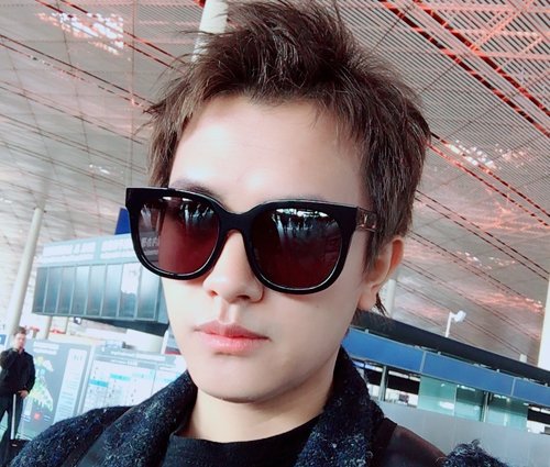 头发多且犯懒男生想帅也行 get最新款男生易打理短发轻松做男神