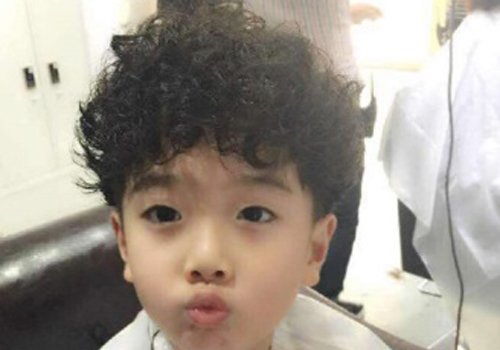 2021��С�к���ʱ�в����Է��� ��˧��ͯ����ͼƬ��¯�����������