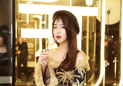 脸大不是病,照相要人命,大脸女生试试这几款刘海怎么拍都不怕