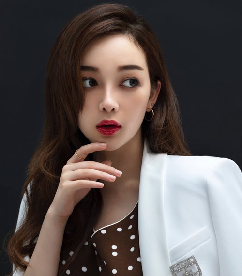 �����볤����������Ů�������������¼��ɣ�������խhin����