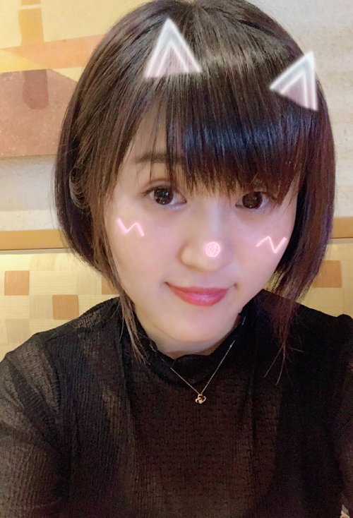 ��ͷ������Ů����μ��̷� ���˫�ֵ�Ů����ͷ��