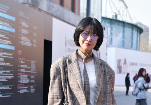 胖脸女生梳沙宣头时髦气质 适合胖脸女生梳的沙宣短直发有这几款
