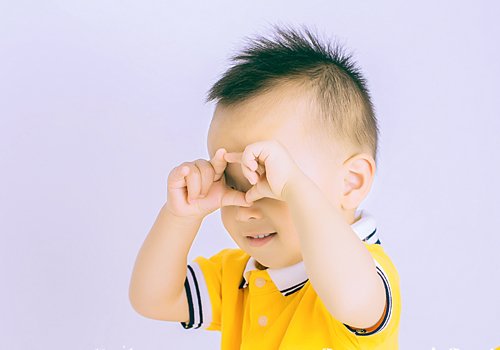 发型师安利几款一岁男宝宝短发发型 简单时尚短发让小男孩好萌