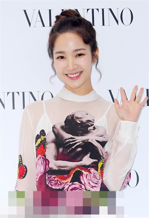 ����Ů����������ͷ�� Ů������ʱ����������