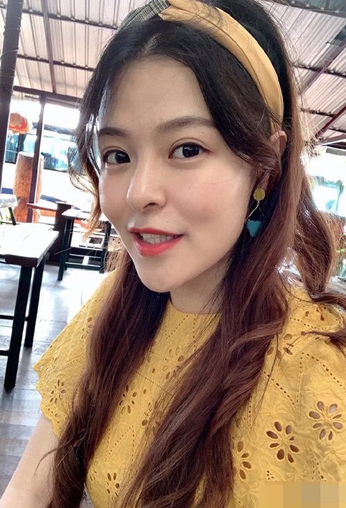 Բ���߸���Ů������ ����ʱ�г�ͷ������