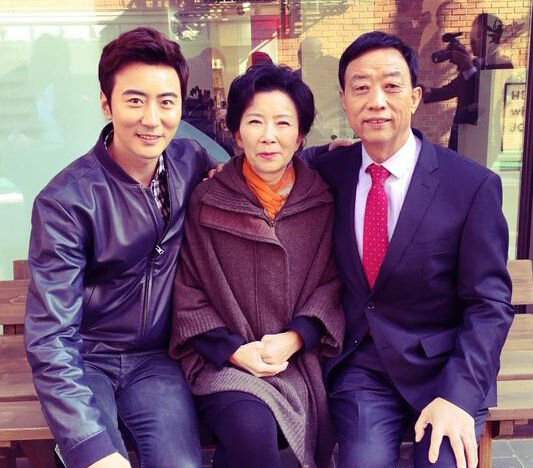 ����俼�ͥ���� ���������ӱ��Զ��ʹ