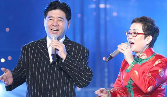 ����ʵ��л��˹���������� ����ʵ��л��˹��ʲô��ϵ