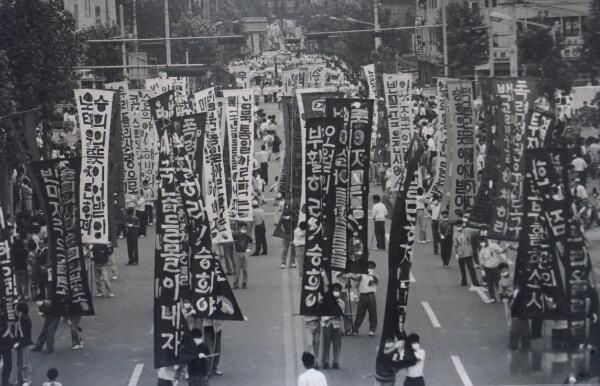 1981¼ʼĩ ¼˶