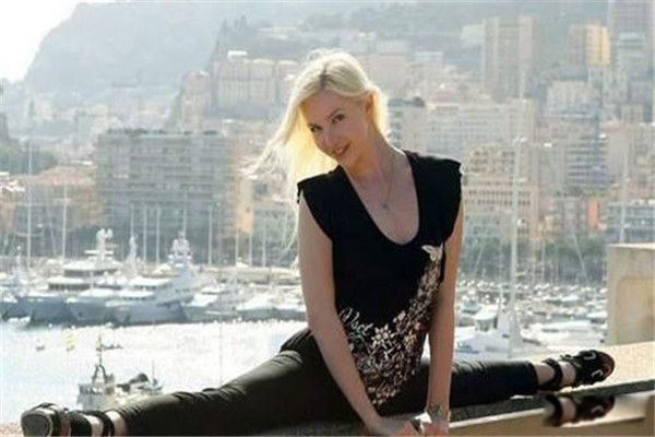 ˹zlata˭ ֮Ϊ
