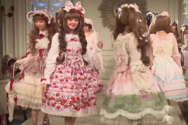 loʲô˼ LolitaҪ