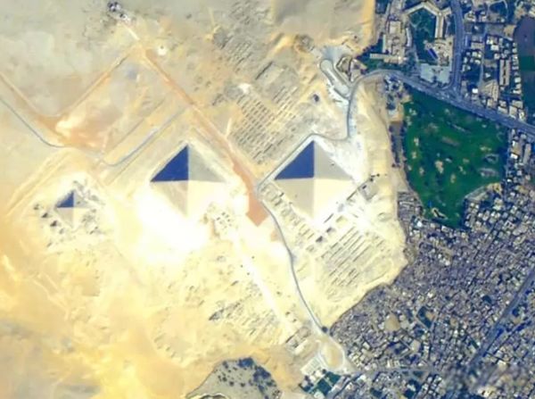 从太空看到地球的哪些建东西 从太空看地球能看到10样东西