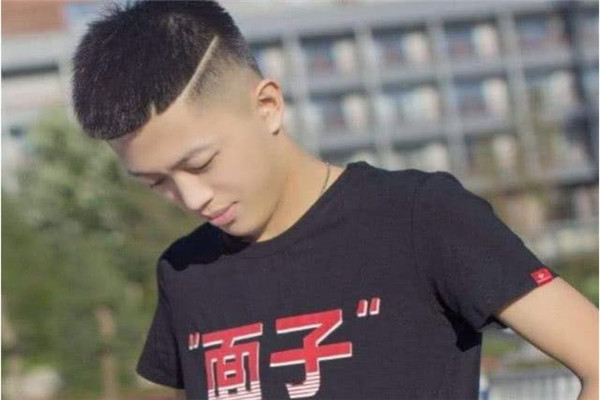 Ǳȫ 5껹Ϊɶ¶