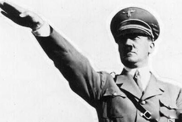 ϣ�������еĻ���Ů�� �Ա����Ҳ���Ůɫ