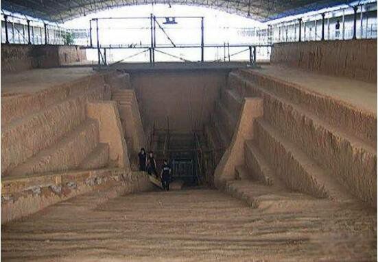 �ܲ�Ĺ�ҵ����� �ܲ�Ĺ����������α���