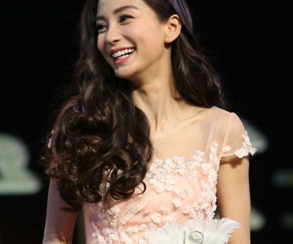 angelababy透视内衣 现在的人设比之前好