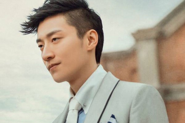 ������ʲôԭ����ô�ߵ� �첲����ͼƬ�ֱ�ȥ������