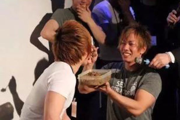 ��ˮ����֭��ʲô��˼ ��֭�¼��������Ů��˭