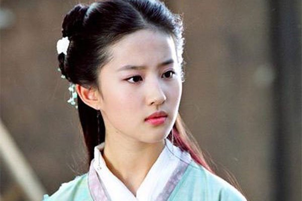 �����ȫ���պ���ʷ�ع� ԭ������Ů����ô�ྫ�ʵĹ�ȥ