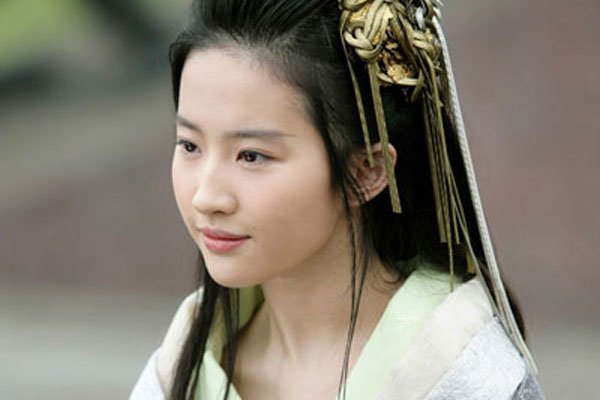 �����ȫ���պ���ʷ�ع� ԭ������Ů����ô�ྫ�ʵĹ�ȥ