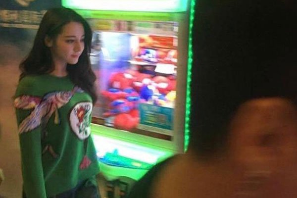 �����Ȱ͵��ؼ��ֱ� �ش���ϸ�ȳ���Ů�����������