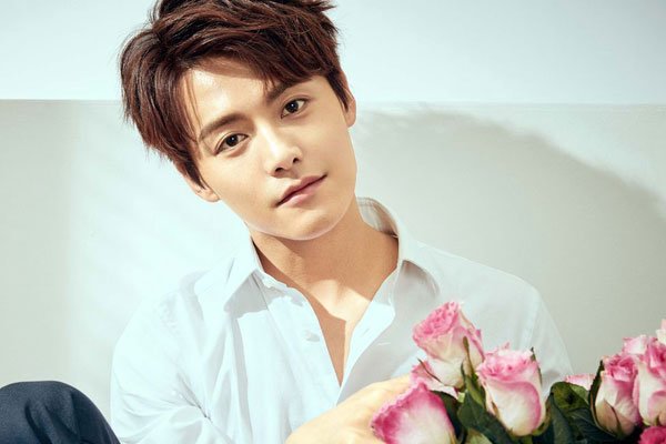 马天宇和老婆结婚照 倒是希望他真的结婚生子了