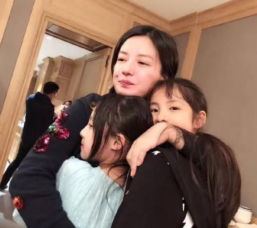 赵薇酒庄在哪里多少钱 赵薇酒庄晚宴照