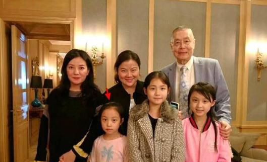 赵薇酒庄在哪里多少钱 赵薇酒庄晚宴照