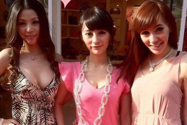 �ĺ������������¼� �������Ϊ�������ȴ����Ƚ�������