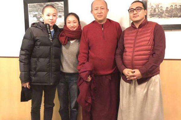 ��Ѹ񼾸ͯ����������� ͬ�����Ĺ�ϵ��ô����