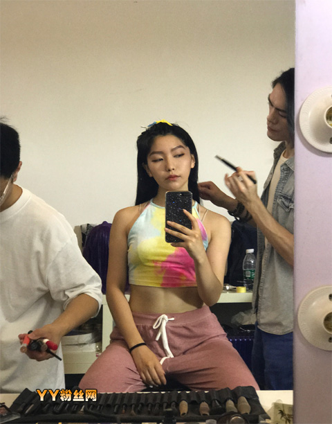 ��Ѫ��������������ǰզû��������Ƭ��˭ �����Ÿ�������΢��