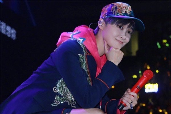 ����Ϲ��ͺ�����Ƭ �������Ҫ�ó��˵��۹�����