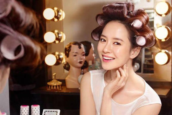 ����ТΪʲô�Ļ�˪�� ��Ϸ�߳�Ƭ�Ǳ�����