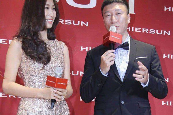 孙红雷王骏迪怎么认识的 圈外人求婚怎么在一起的