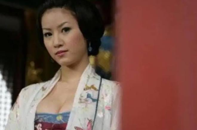 梁敏仪底线三点尽露大尺度演过的三级有哪些 梁敏仪个人资料照片