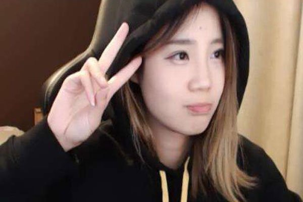 ��������ѩ��С���� ������ѩʵ���Ķ���Ϊ����Ϊ����