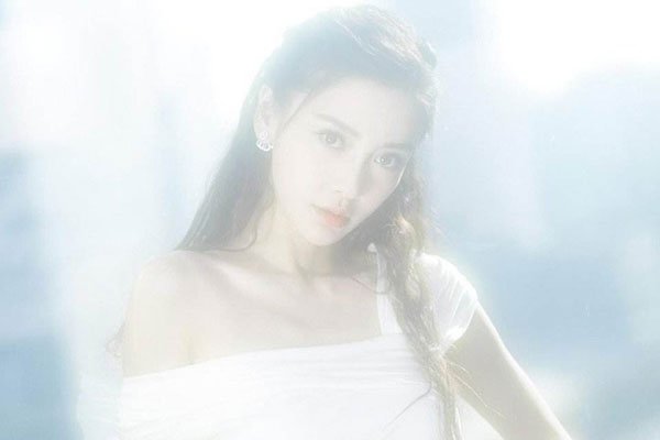 angelababy 꺢ӽ̳ɹ