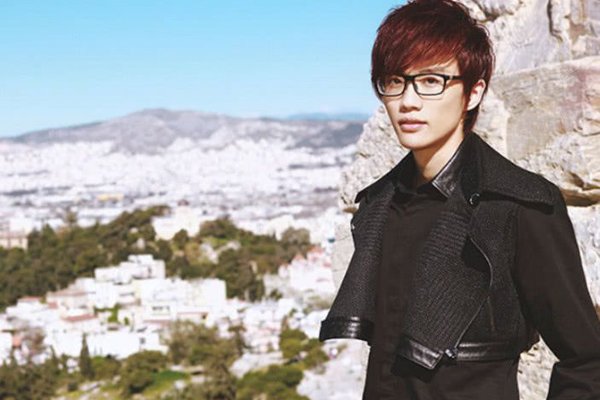 ���Զ������ĸ� ������Ϊ�������������������˷���