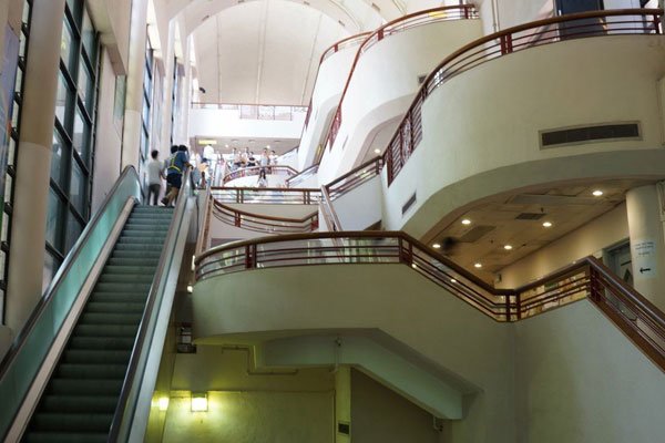 李嘉诚的镇魂楼是什么 庄月明楼传说真实故事俯视图