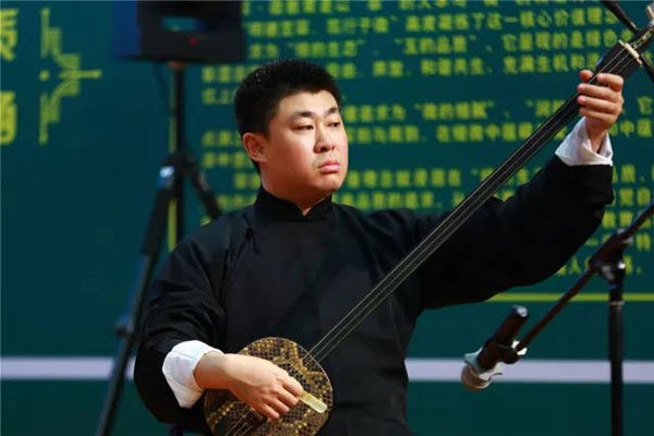 ��������ʦ���汻���ʦ�� ��������ٶ�ð���˹��¸�